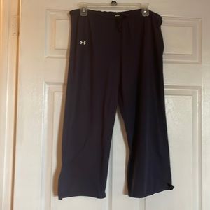 Women’s capri style under armour pants